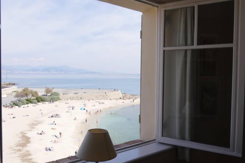 Bord De Mer - Ac, Wifi, Chic, Sea View, Beach 2 Minutes Walk Antibes Kültér fotó